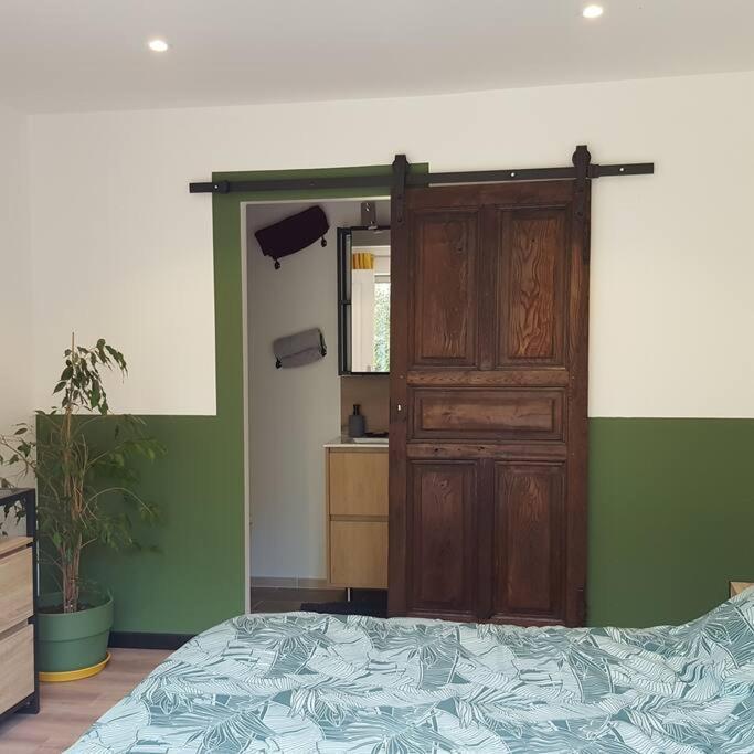 Appartement 2 Pieces Gravieres Buitenkant foto